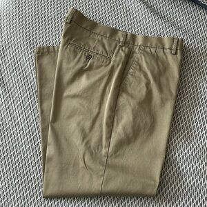 Classic fit men’s Dockers